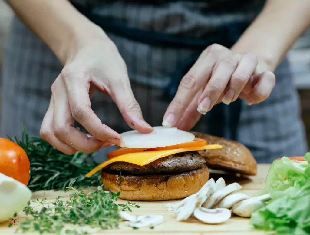 Préparation du burger maison
